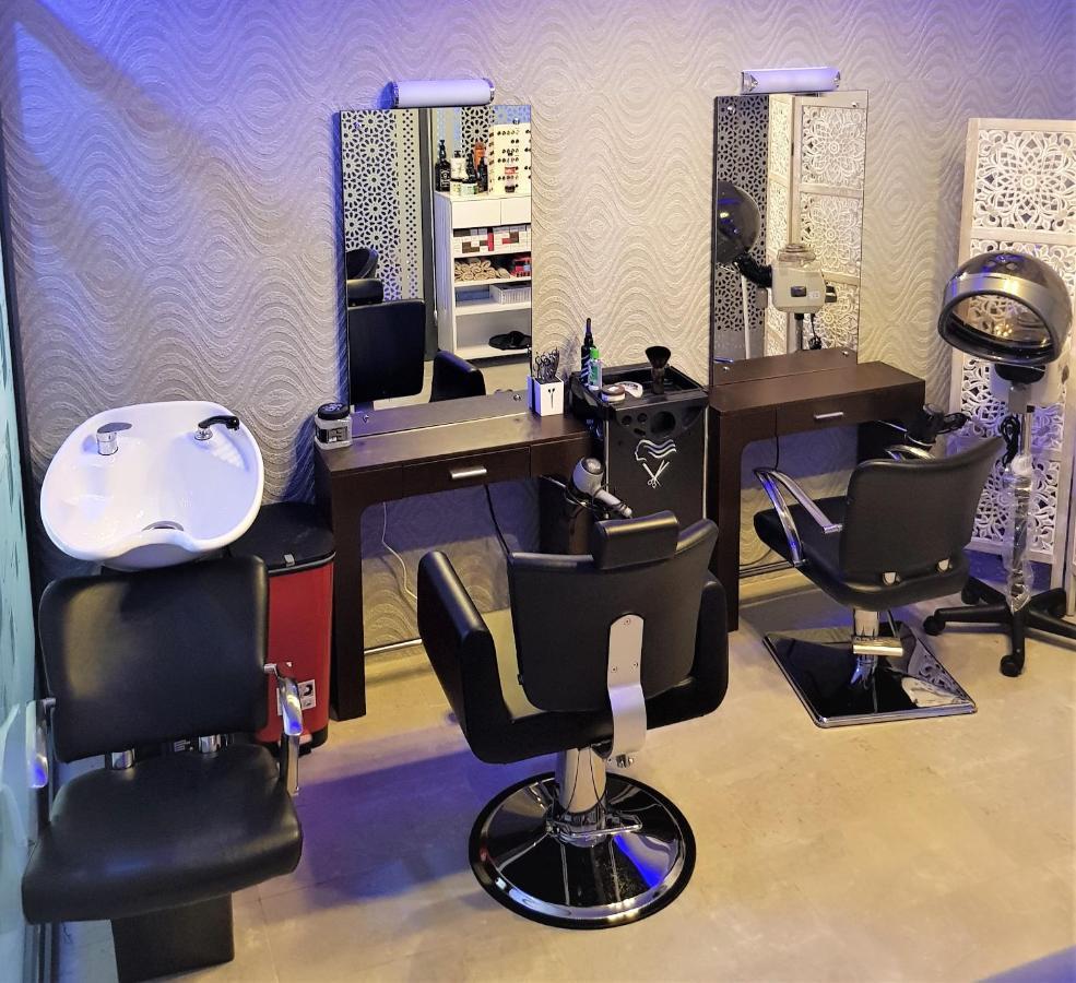 El Oumnia Puerto & Spa 丹吉尔 外观 照片